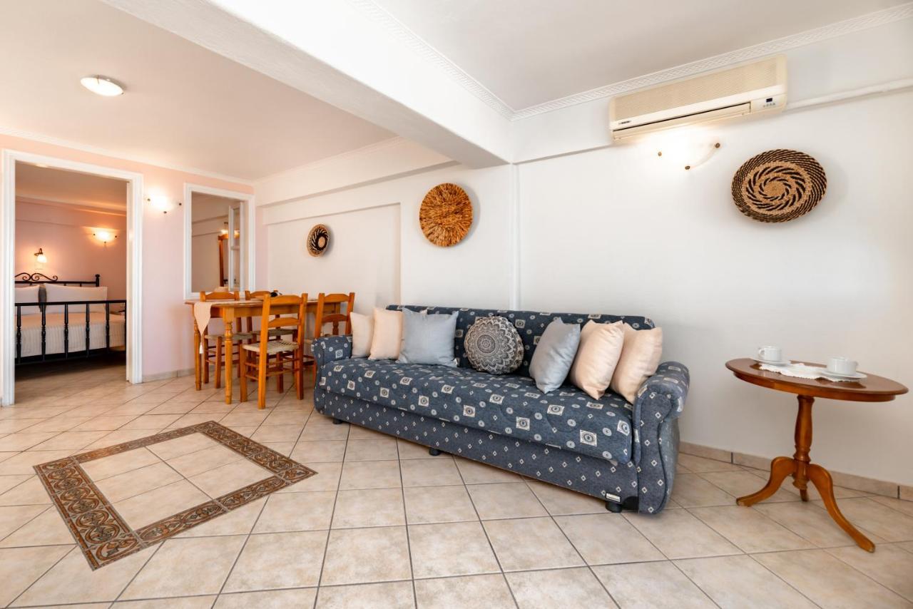 Villa By Hotel Thira Тира Экстерьер фото